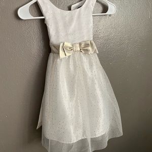 Girls dress size 5